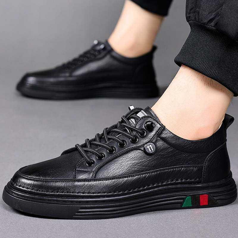 [COMPRE 1 LEVE 2] Tênis Ortopédico Italiano de Couro Legitimo