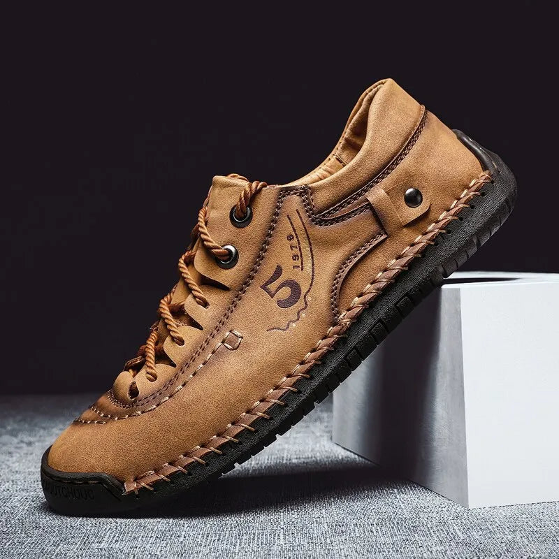 [COMPRE 1 LEVE 2] Mocassim Ortopédico Italiano de Couro Legitimo